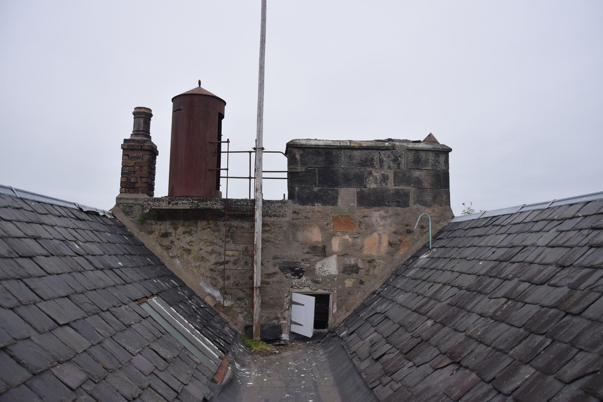 WWII watch tower to be preserved as Kirkcaldy’s last linen mill demolished