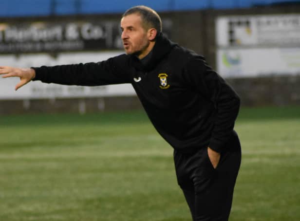 Stevie Crawford relays instructions in the opening game of his return as Bayview manager against Alloa (picture by Kenny Mackay)