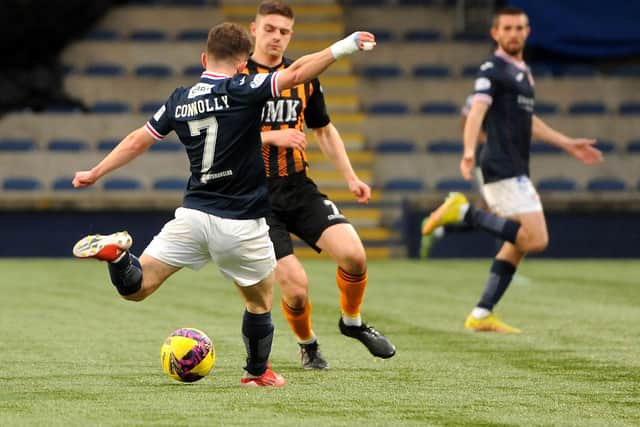 Aidan Connolly goes for goal against Auchinleck Talbot (Pic:  Fife Photo Agency)