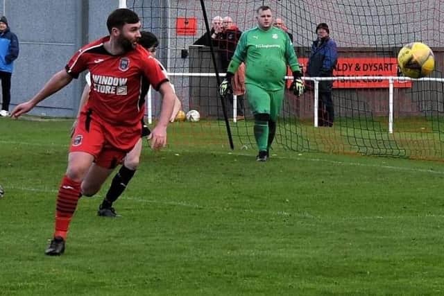 Mark Wilkie in action for Kirkcaldy and Dysart against Lochore Welfare at the weekend (Pic: Kirkcaldy and Dysart)