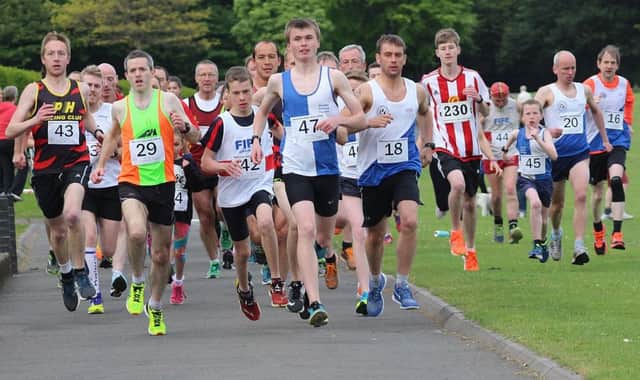 James Donald (No.47) gets off to a good start at the Ravenscraig Park, Kirkcaldy one mile.