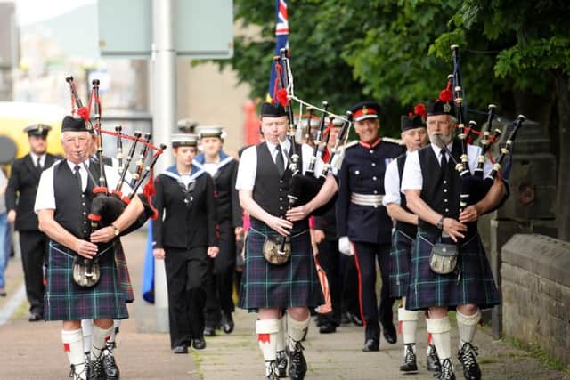 Kennoway Pipe Band lead the procession with 'Lord and Lady Wellesley' and the Lord Lieutenant of Fife, Robert Balfour.  (Picture: Fife Photo Agency.)