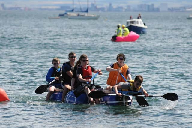 Aberdour festival raft race

(c) David Wardle