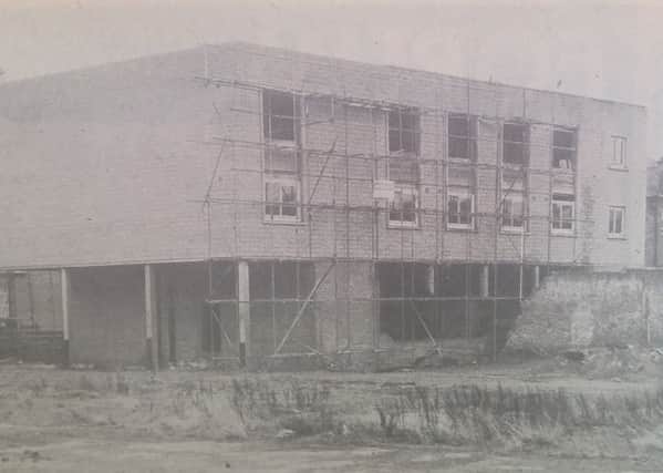 An extension is built to the Pathway Hotel in Kirkcaldy in 1976