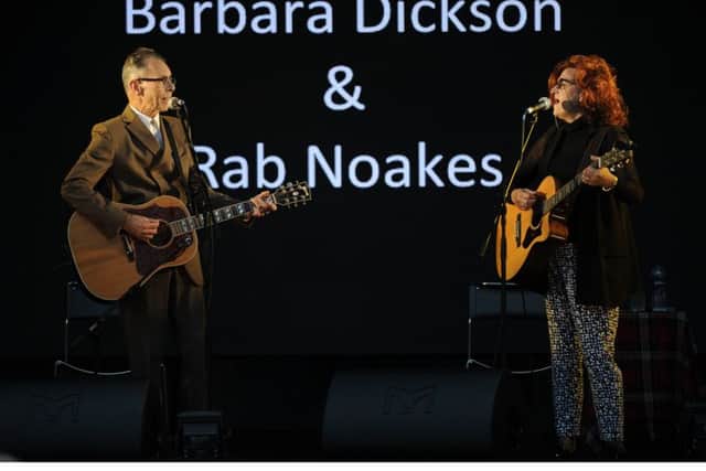 Fifers Barbara Dickson and Rab Noakes were popular with audiences.