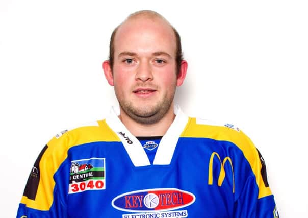 Chris Wands has returned for a 12th season with Fife Flyers