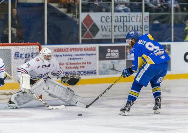 Justin Fox, Fife Flyers playing against Dundee Stars (Pic: Martin Watterston)