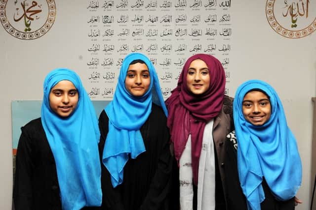 Mosque choir ' Dust to Diamonds' - Ustadha Iffet Rafeeq, Imaan Ali, Isha Aslam and Fatima Majid