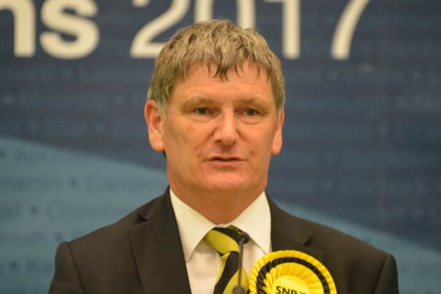 SNP candidate Peter Grant held onto his Glenrothes seat
