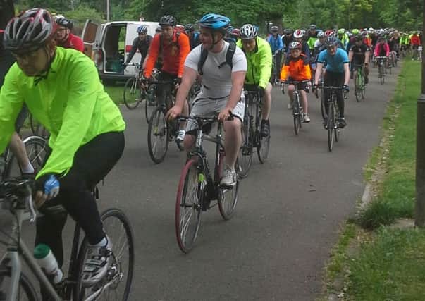 Hundreds of cyclists will cross Fife for charity this weekend.
