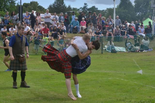 The field events always draw the crowds (Pic: George McLuskie)