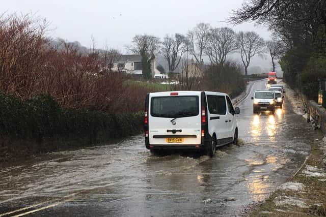 Some motorists took  their chances to get through flooding on  the B921 Aberdour to Burntisalnd road.