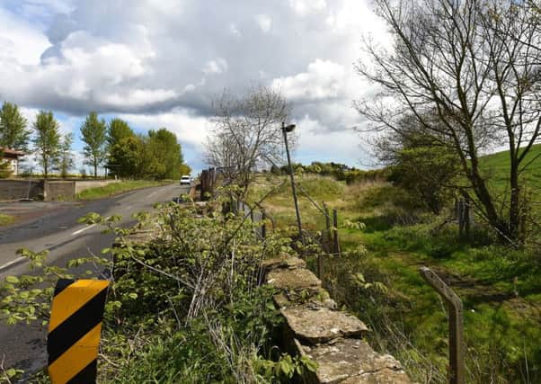 An application had been made to extend the closure of the Loch Road at Kinghorn by a further month.