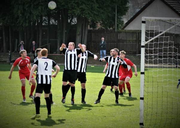 Newburgh have improved of late, but found Kinnoull too much. Pic Graham Strachan.