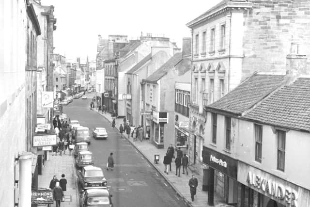 The High Street in Kirkcaldy, October 1967.