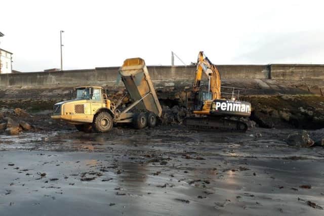 The owners of Kirkcaldy Harbour, Forth Ports, have appointed expert contractors Southbay Civils to repair and rebuild the damaged sea wall adjacent to Williamsons Quay at the Fife port.