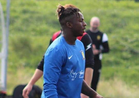 Glenrothes sign former Hibernian striker Stanley Chitemere