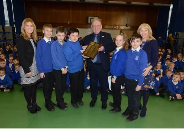 Kirkcaldy school pupils have won the top award.