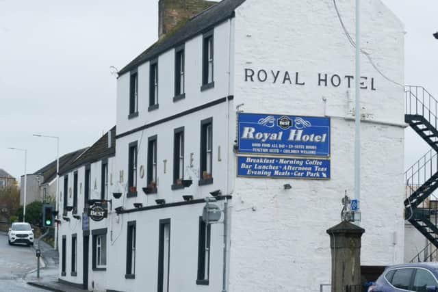 The Royal Hotel in Dysart closed recently. Pic: George McLuskie.