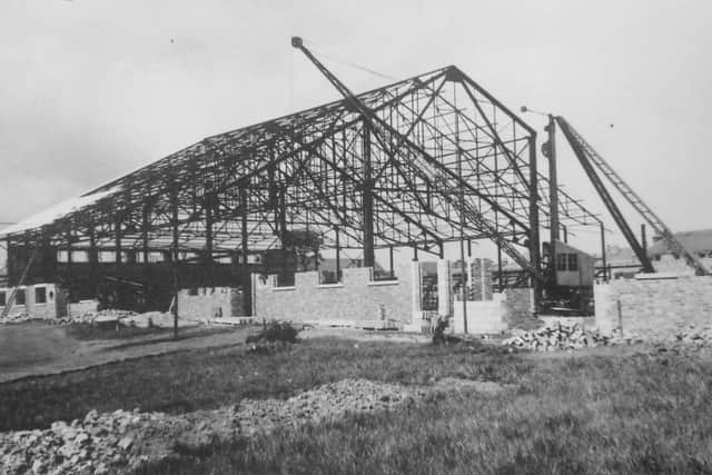 It wasn't long before the familiar outline of the Kirkcaldy landmark took shape.