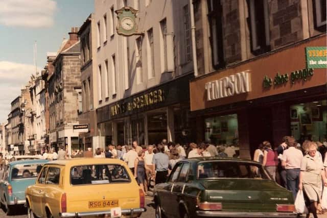 The bustling main road in Kirkcaldy had plenty of footfall in those days. Picture: Kenneth Galloway