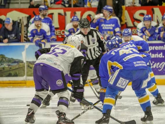 A face-off between Fife Flyers and Glasgow Clan last night. Pic: Jillian McFarlane