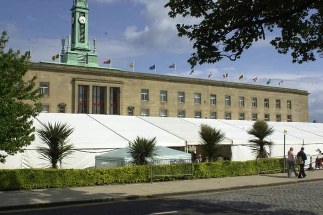 2003 - Kirkcaldy Town Square 50th anniversary celebrations (Pic: Bob Mackie, Fife Free Press)