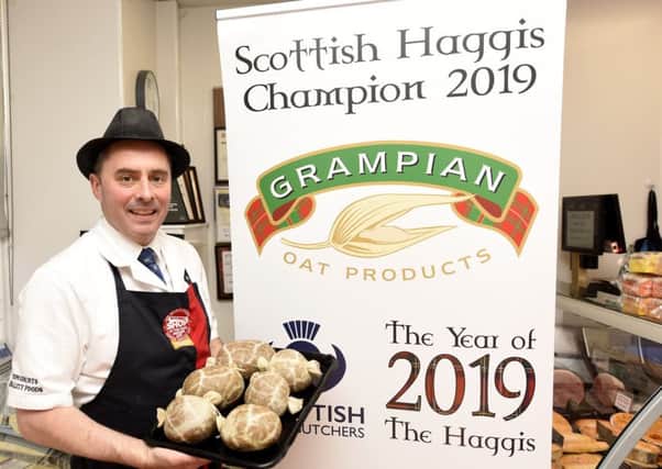 Tom with his prizewinning haggis. Pic by Fife Photo Agency