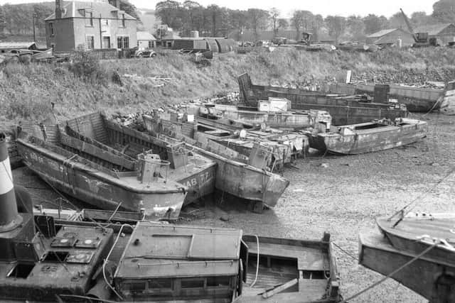 It may not have been Dalgety Bay back then, but here at st David's Harbour we can see the craft being prepared for break-up.
