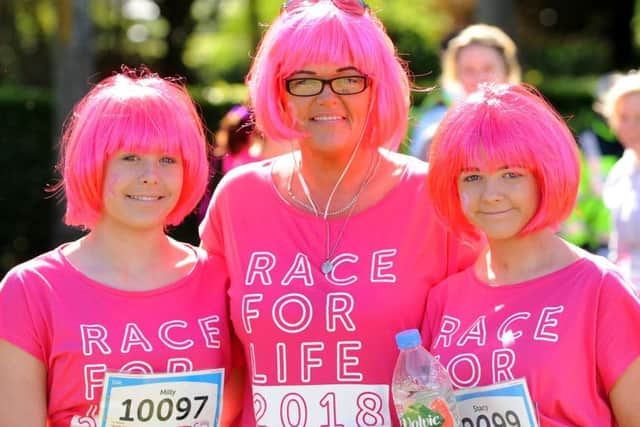 Participants are encouraged to support Cancer Research UK by wearing pink. Pic  credit: Fife Photo Agency.