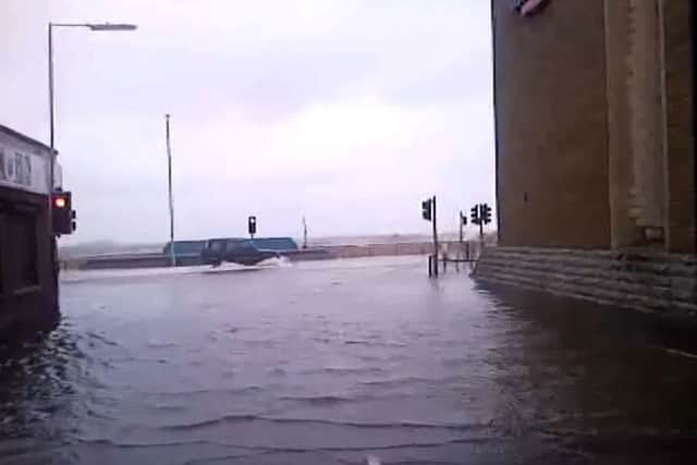 Esplanade flooding at Bakers Field cafe