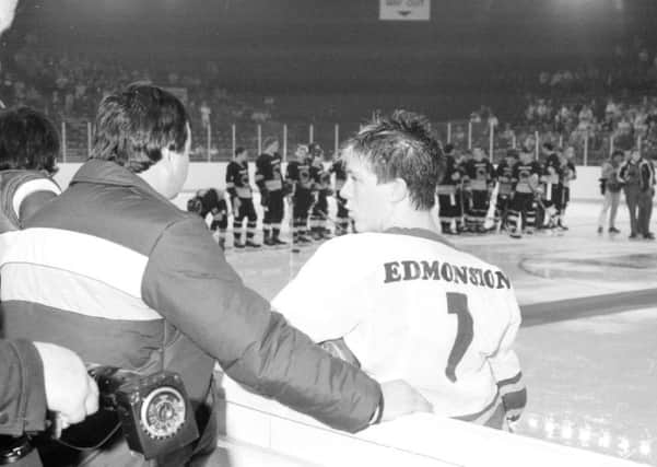Fife Flyers at the Norwich Union Cup final 1986 - coach Chic Cottrell with Dean Edmiston  (Pic: Bill Dickman/FFP)