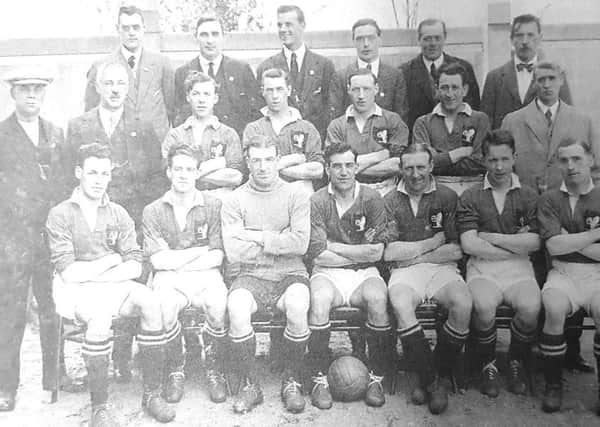 The Raith Rovers squad at the start of the 1922/23 season.