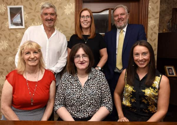 Kirkcaldy - Fife - Organisers & judges of 'Queendon of Fife Awards' -  back - Colin Wallace, Cara Forrester,  Allan Crow -  front - Lorraine Brown, Annie Crow, Jo king -(Pic: Fife Photo Agency)