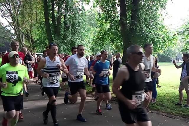 The runners set off from Beveridge Park