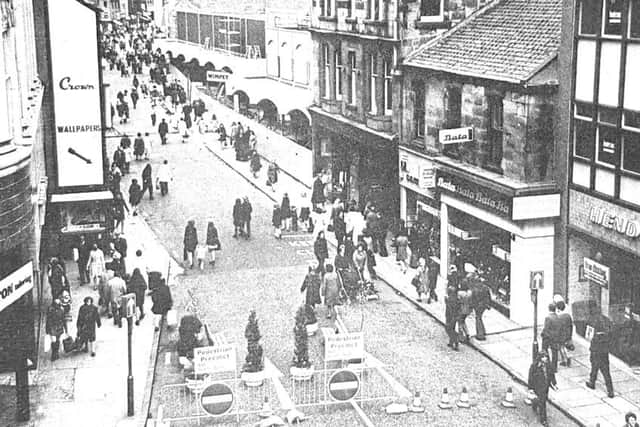 The 'Walkabout' trial  in May 1973 when traffic was banned from the High Street in over four Saturdays.