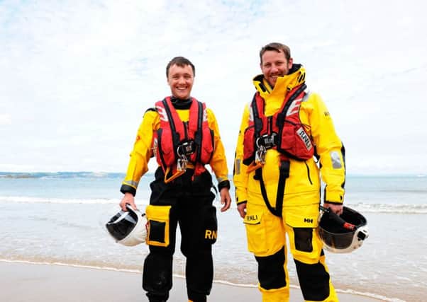 Volunteers George Hodge (left) and Barry Gourlay (right) from Anstruther.