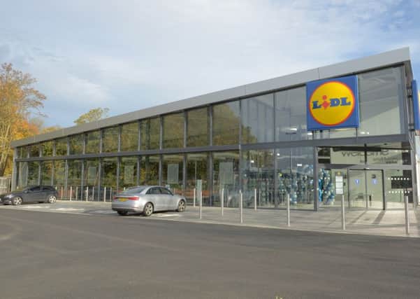 How the new Lidl store in Kirkcaldy would look.